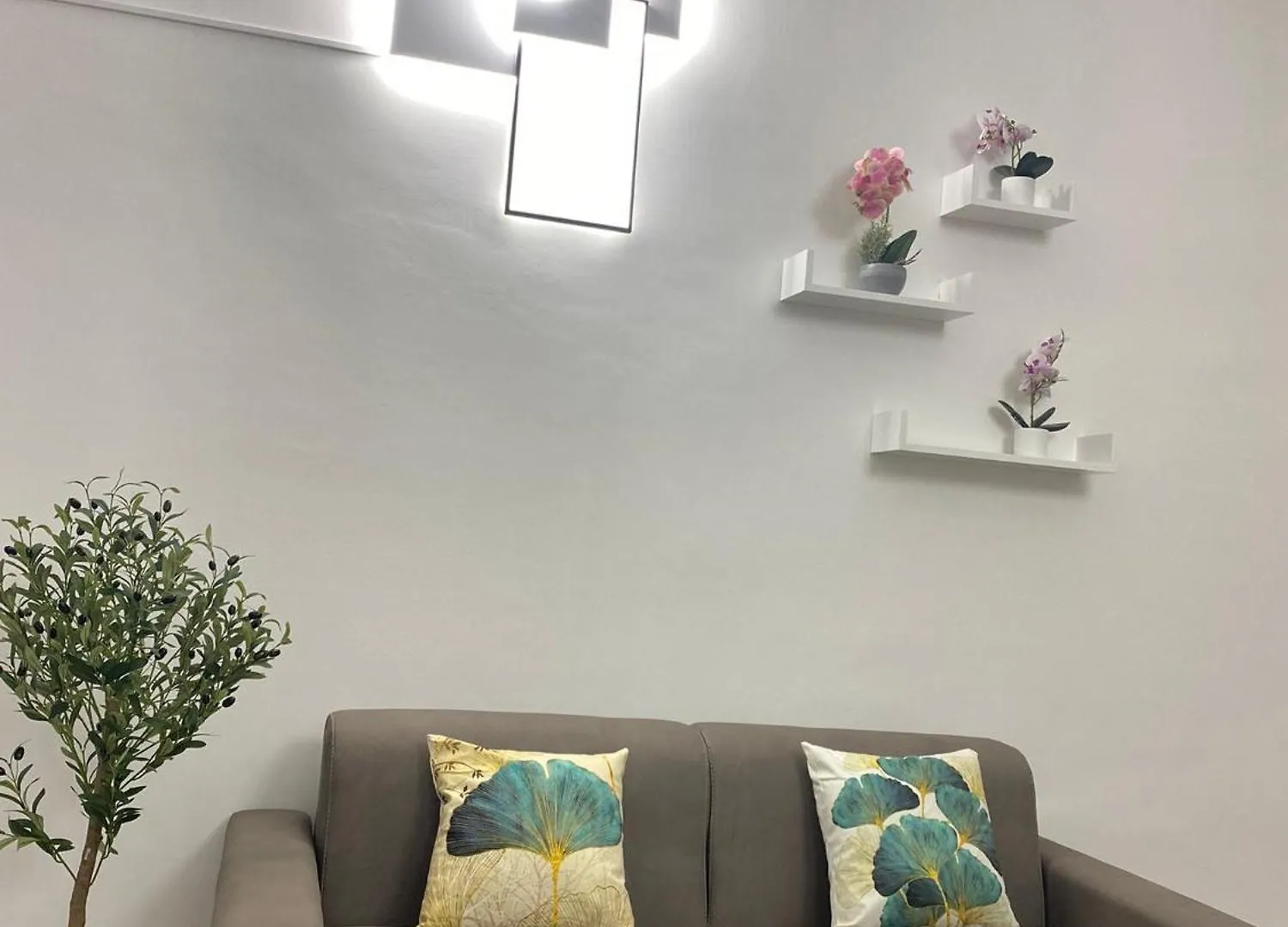 Robin Suites 2 Rom 0*,  Italien